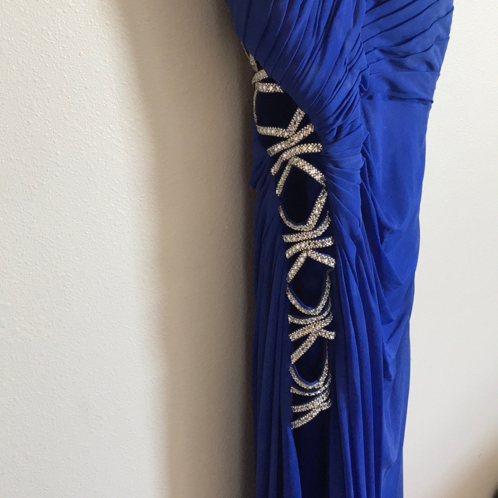 Royal Blue La Femme Prom Dress💎 - Picture 6 of 8